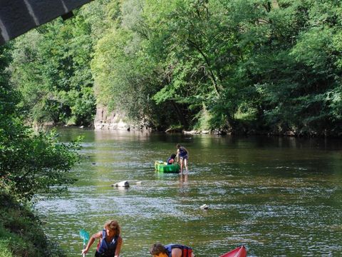 Camping du Pont de Saint Gal - Camping Puy-de-Dôme - Image N°4